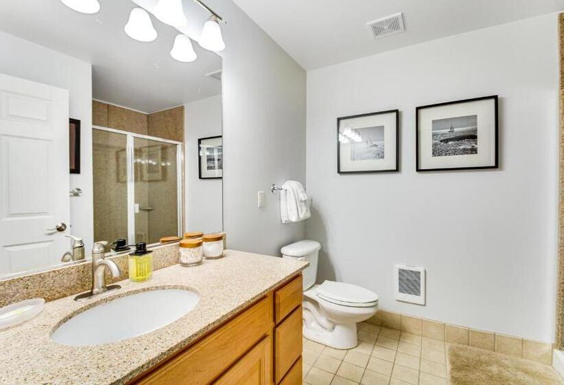 酒店 The Ocean Is Calling