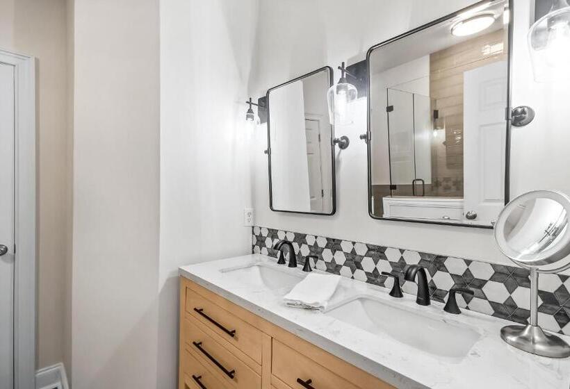 ホテル Twelve Oaks 108 4