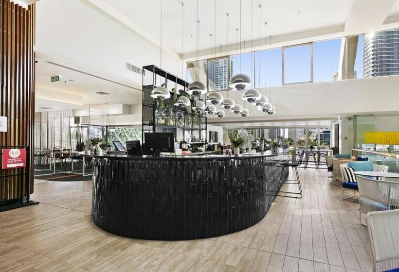 فندق صغير Ocean View 2 Bed Studio In The Heart Of Surfers