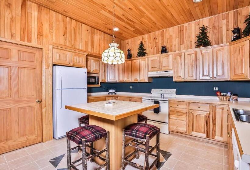 בית מלון כפרי Chippewa Retreat  Den