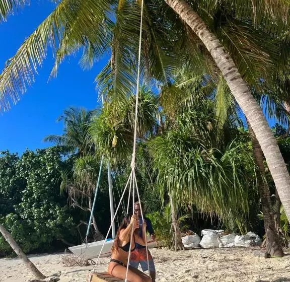 هتل Rasdu View Inn