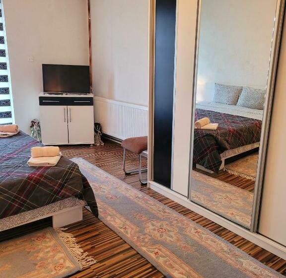 پانسیون Pharaohs Guest House By Jordan