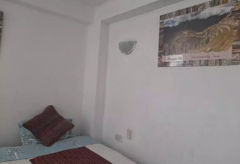 پانسیون Sacsayhuaman House