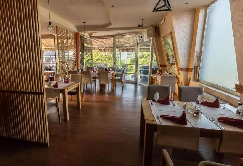 پانسیون Verdi Rooms