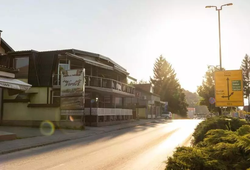 پانسیون Verdi Rooms