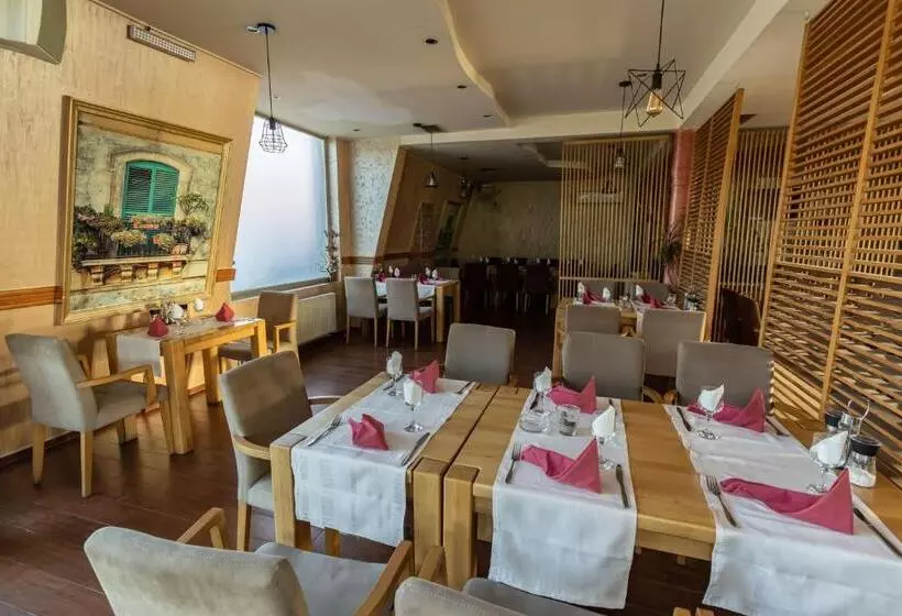 پانسیون Verdi Rooms