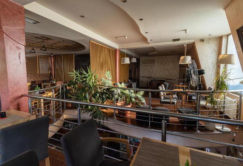 پانسیون Verdi Rooms