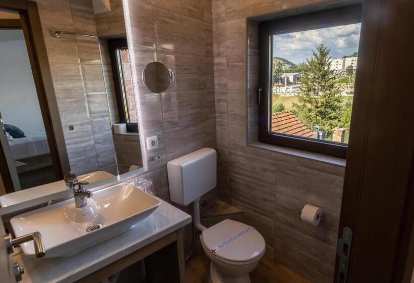 پانسیون Verdi Rooms