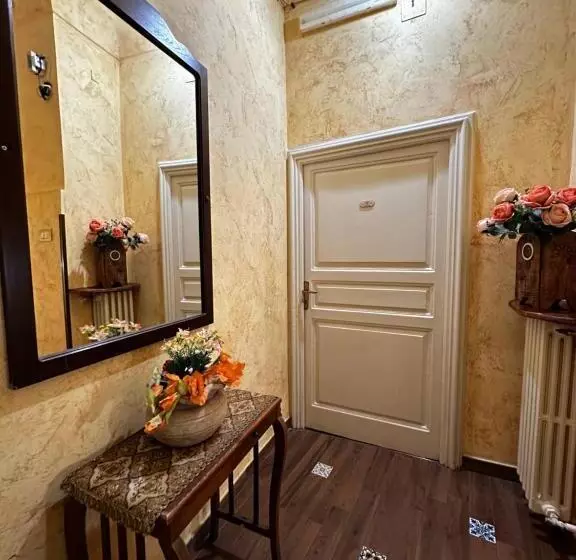 تختخواب و صبحانه Del Centro