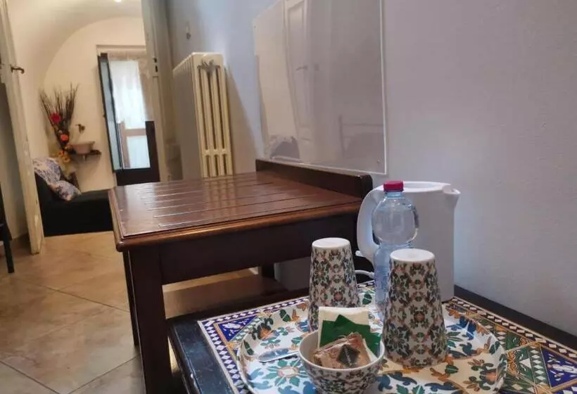 تختخواب و صبحانه Del Centro