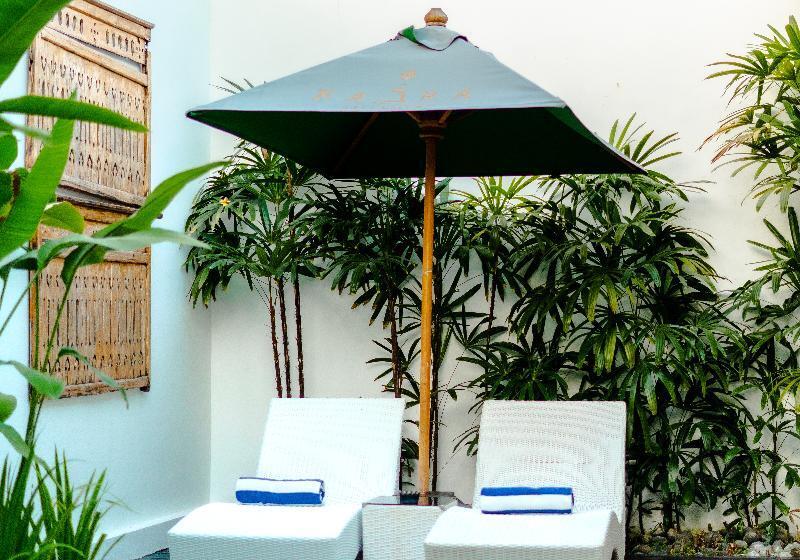 Crown Astana Villa Seminyak