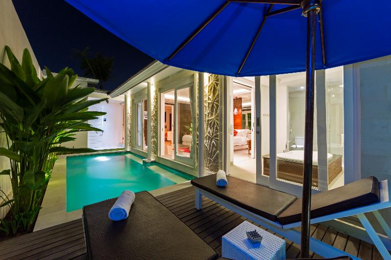 Crown Astana Villa Seminyak