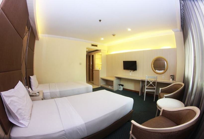 Otel Grand Pangrango
