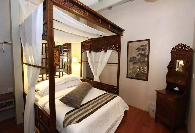 Hotel Courtyard @ Heeren Boutique