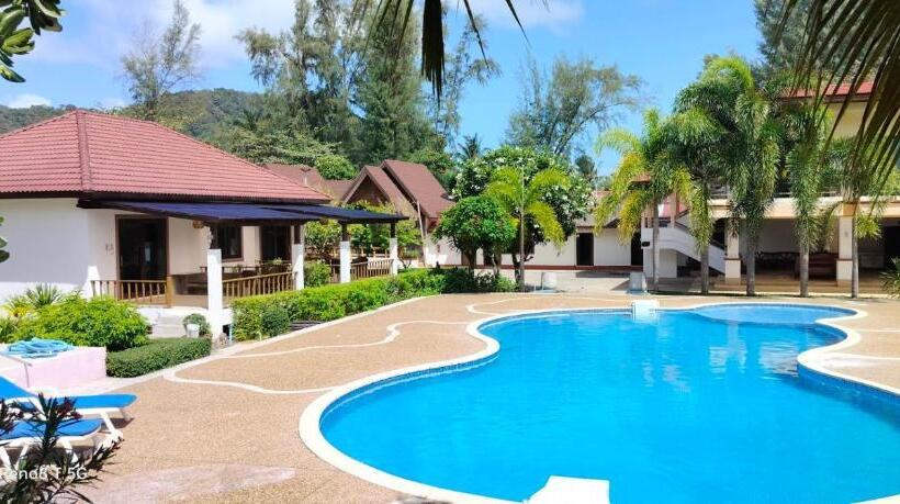 בית מלון כפרי D.r. Lanta Bay Resort