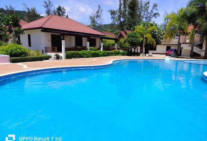 בית מלון כפרי D.r. Lanta Bay Resort