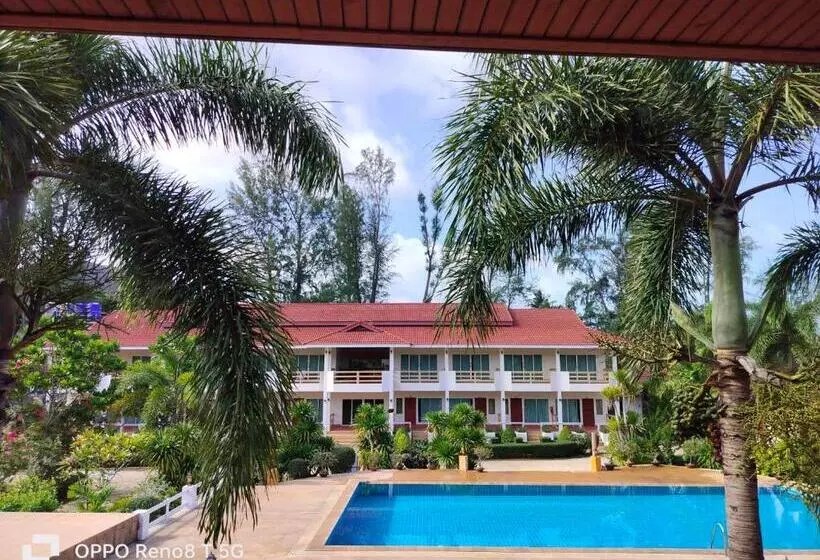 בית מלון כפרי D.r. Lanta Bay Resort