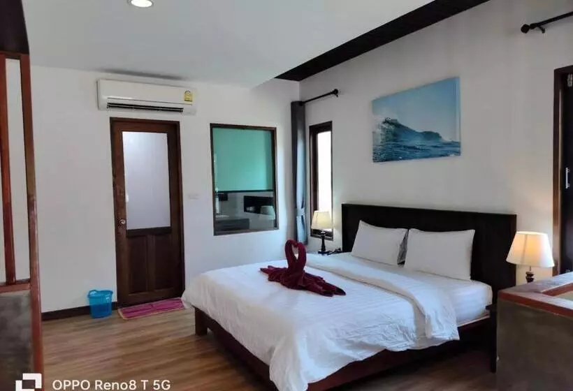 בית מלון כפרי D.r. Lanta Bay Resort