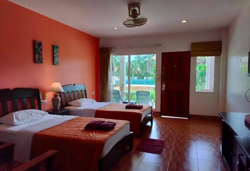 בית מלון כפרי D.r. Lanta Bay Resort