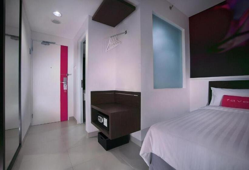 Favehotel Melawai