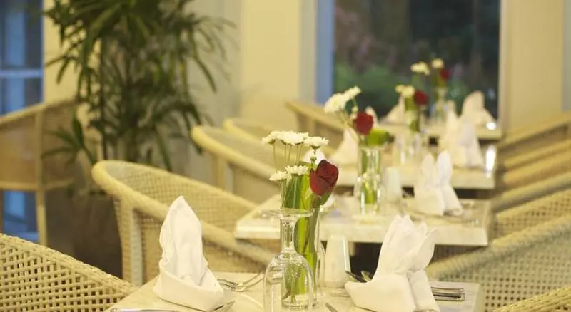 酒店 Grand Darmo Suite By Amithya