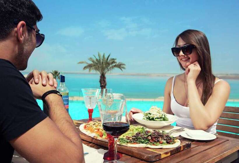 هتل Hilton Dead Sea Resort & Spa