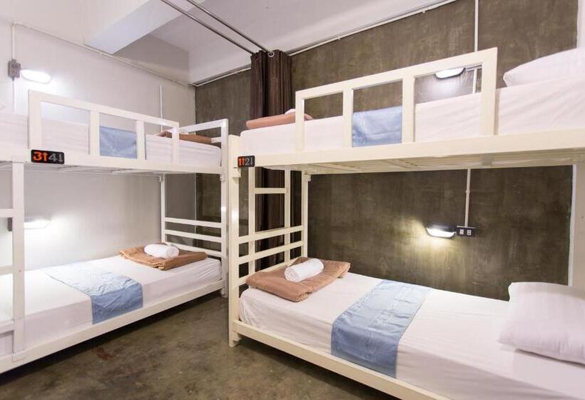 فندق Zz Hostel Chiang Mai