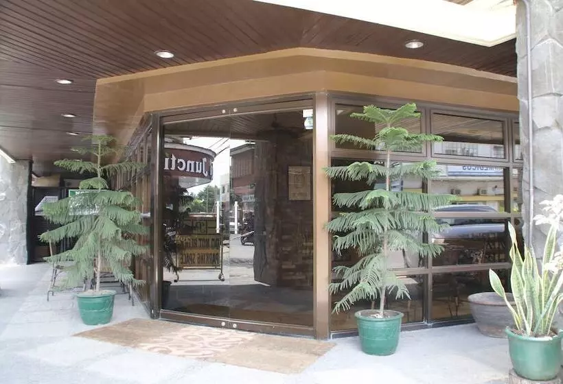 فندق Roxas President S Inn