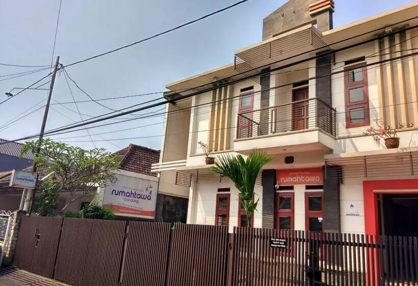 Hotell Rumah Tawa Guesthouse 1