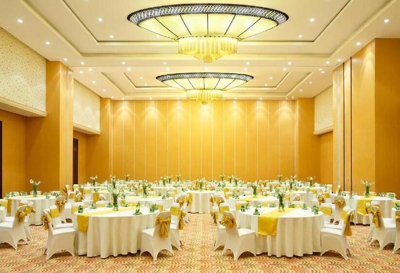 فندق Santika Premiere Bintaro