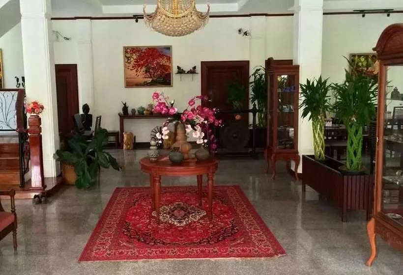 ホテル Vayakorn Inn