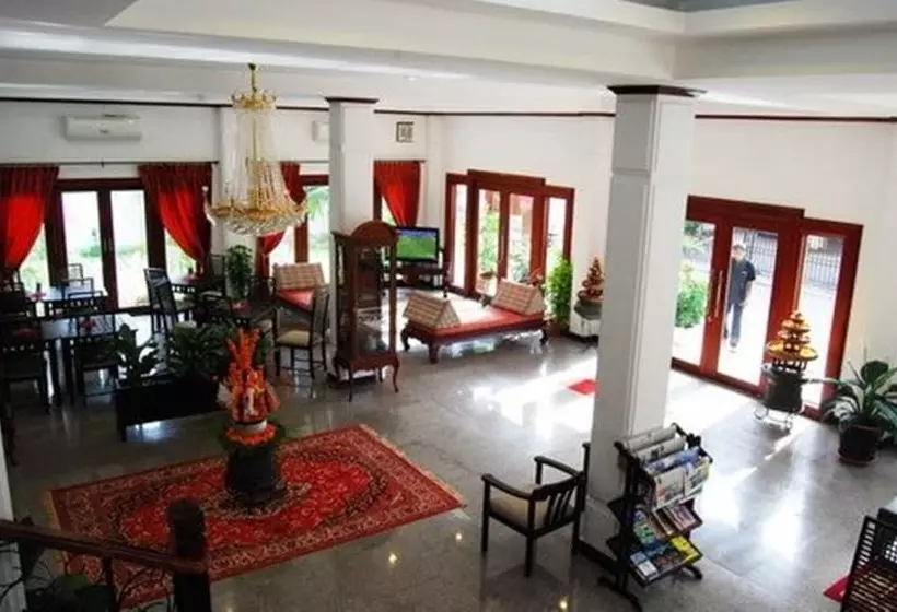 ホテル Vayakorn Inn