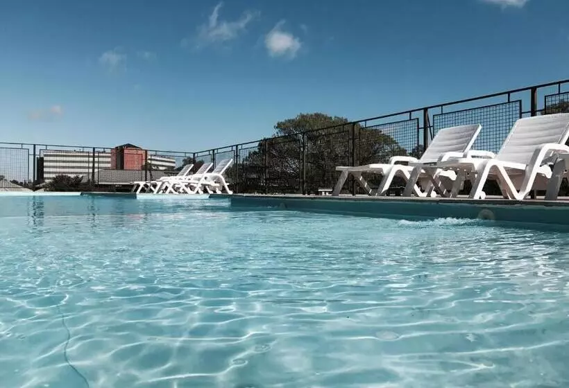 住所 Casa Campus Pilar Suites