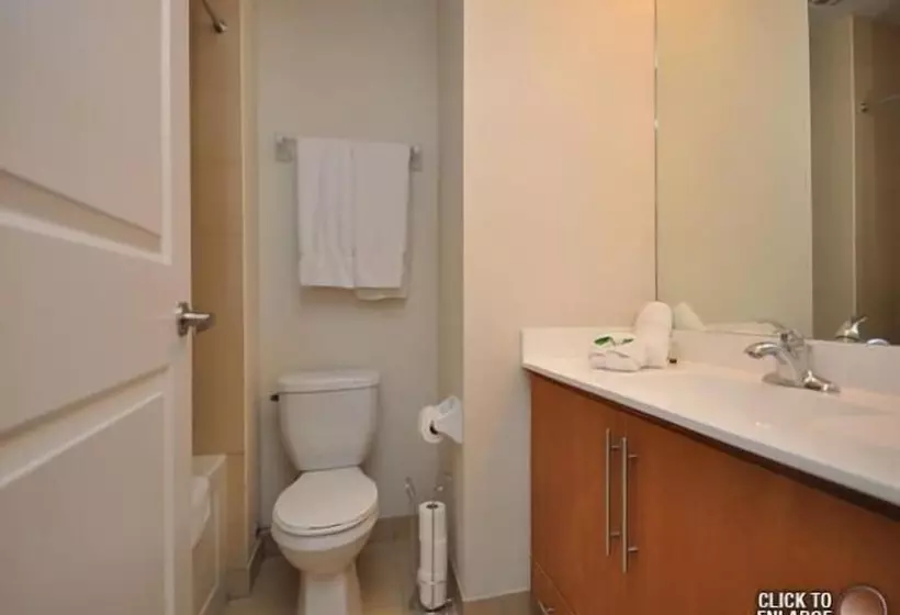 Whitehall Suites   Mississauga