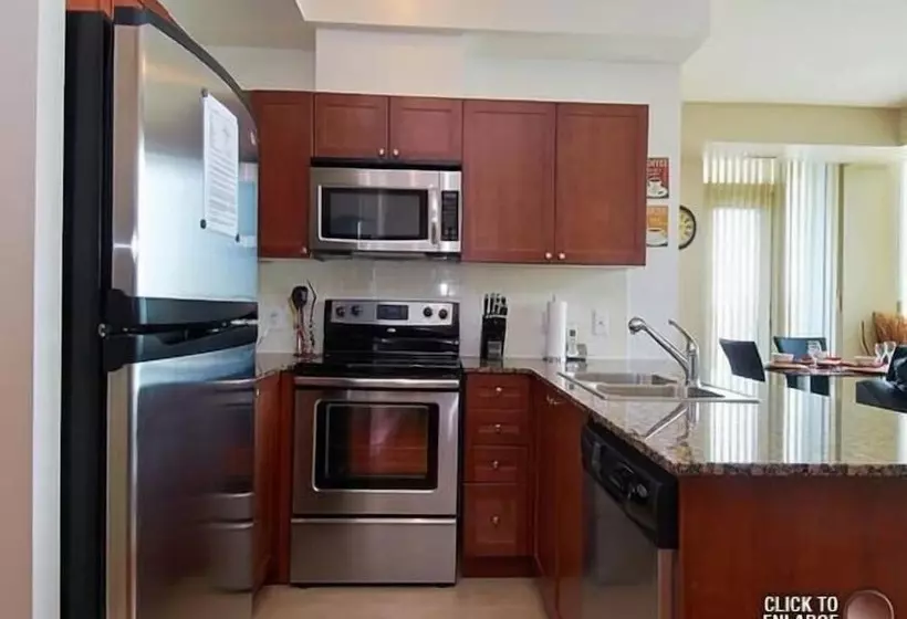 Whitehall Suites   Mississauga