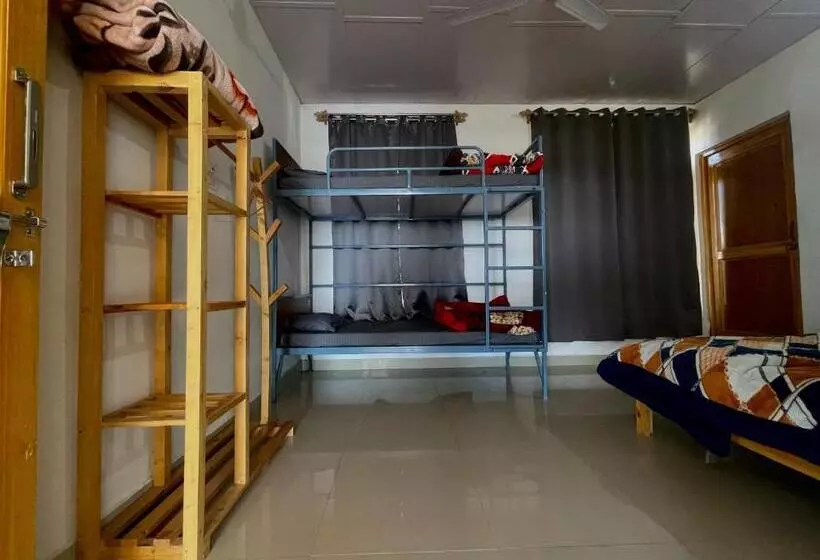 Bir Nest Hostel
