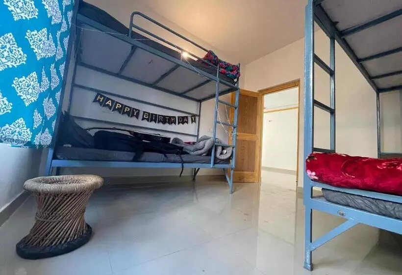 Bir Nest Hostel