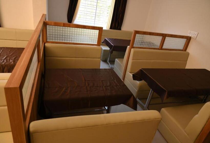 Hotel Mother Palace Blue Rays