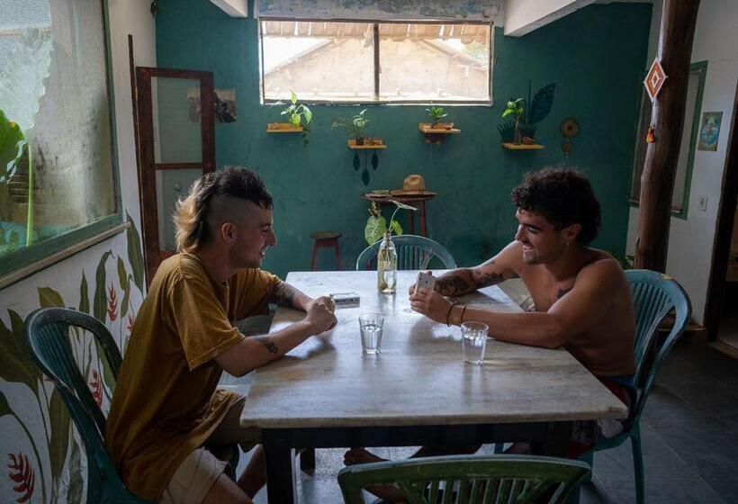 Lahselva Pousada Hostel