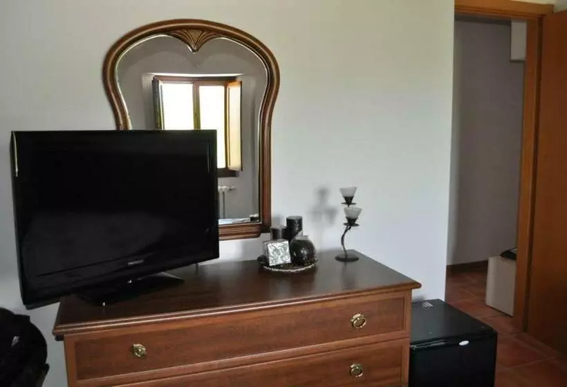 ペンション Room In Bb  Bed Breakfast In Vino Veritas