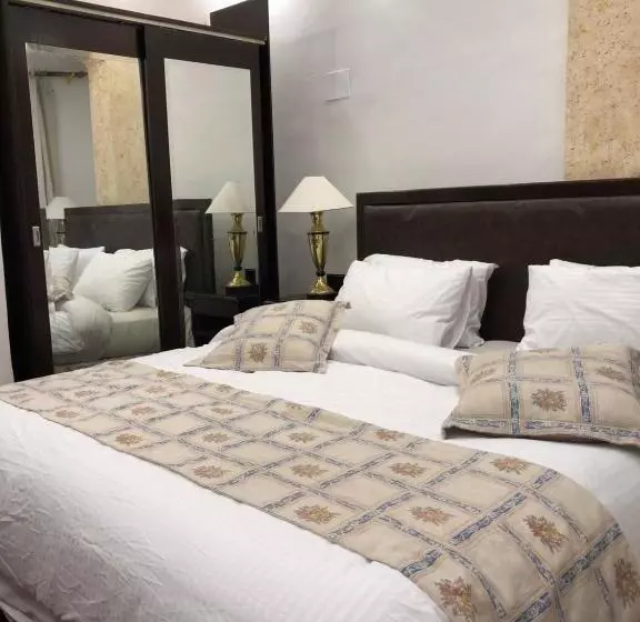 تختخواب و صبحانه Zrizira Inn
