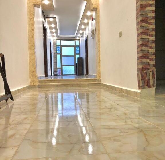 تختخواب و صبحانه Zrizira Inn