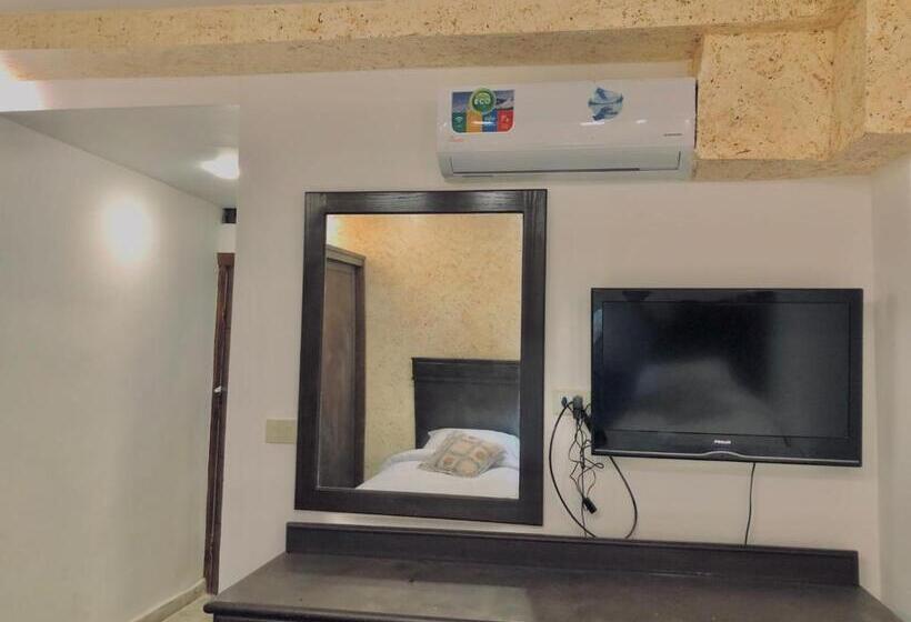 تختخواب و صبحانه Zrizira Inn