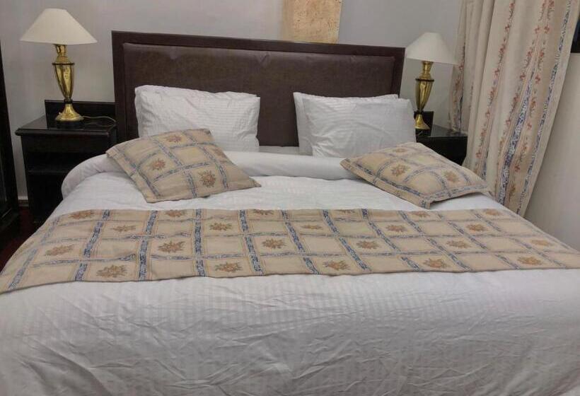 تختخواب و صبحانه Zrizira Inn