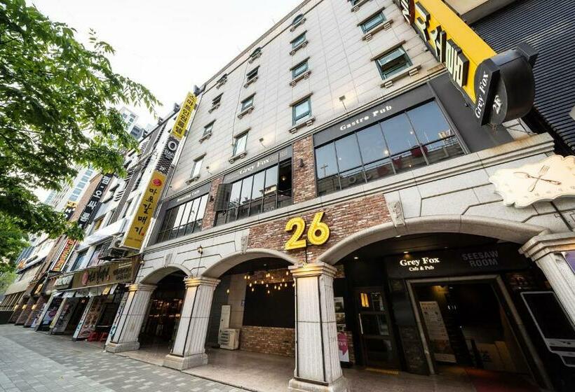 Hotel 26