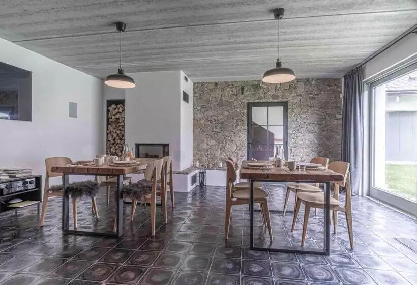 ペンション Usedlost U Lípy Blatiny