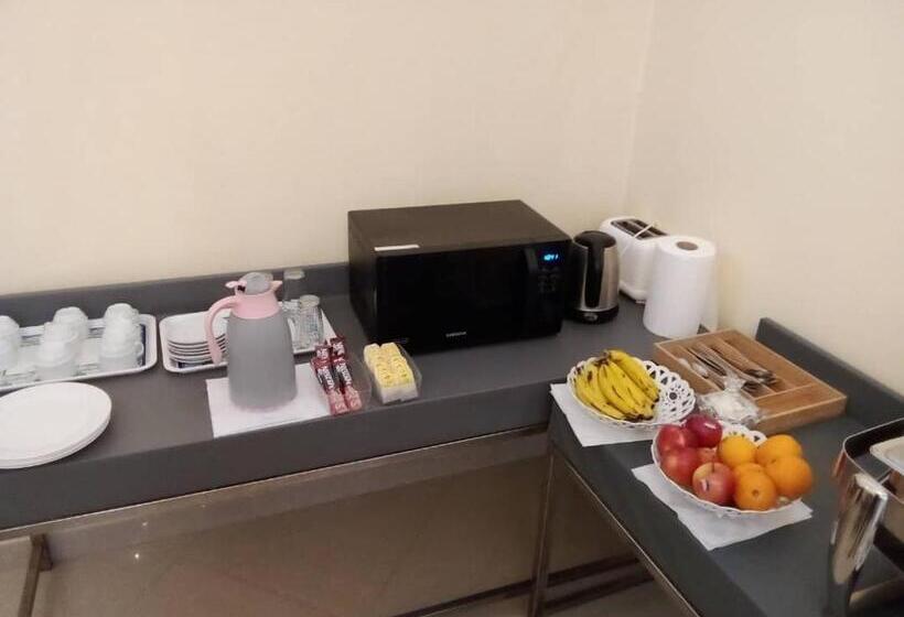 هتل Djibguesthouse