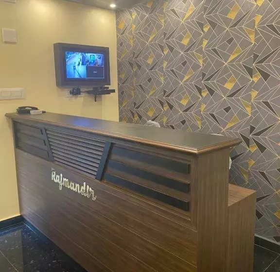 ホテル Rajmandir