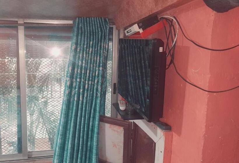 Bed and Breakfast Amruta Homestays