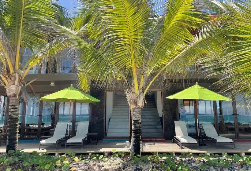 ホテル Mi Playa Beach Front Isabela